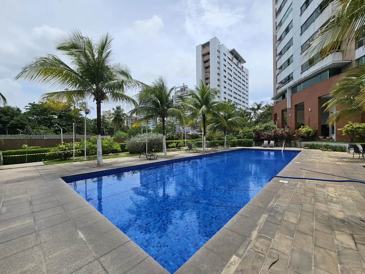 Imóvel para venda possui 125 metros quadrados com 3 quartos em Parque 10 de Novembro - Man