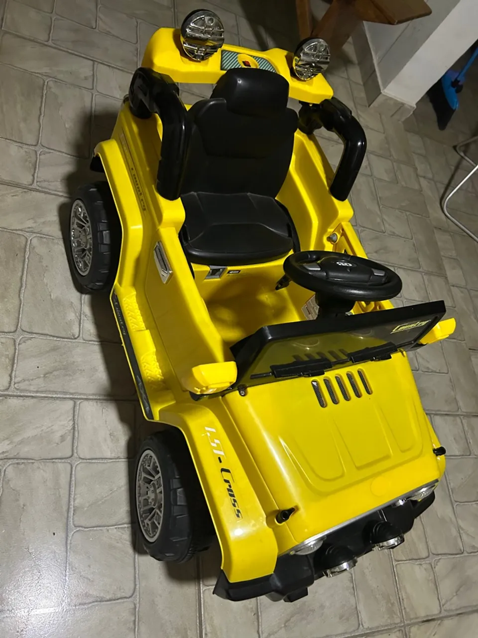 Mini Carro Elétrico Infantil Off-Road Amarelo