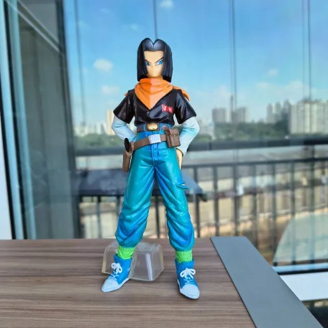 Action Figures Androide 17 (23 cm) e Androide 18 (22 cm) - Dragon Ball Z  - Foto 5