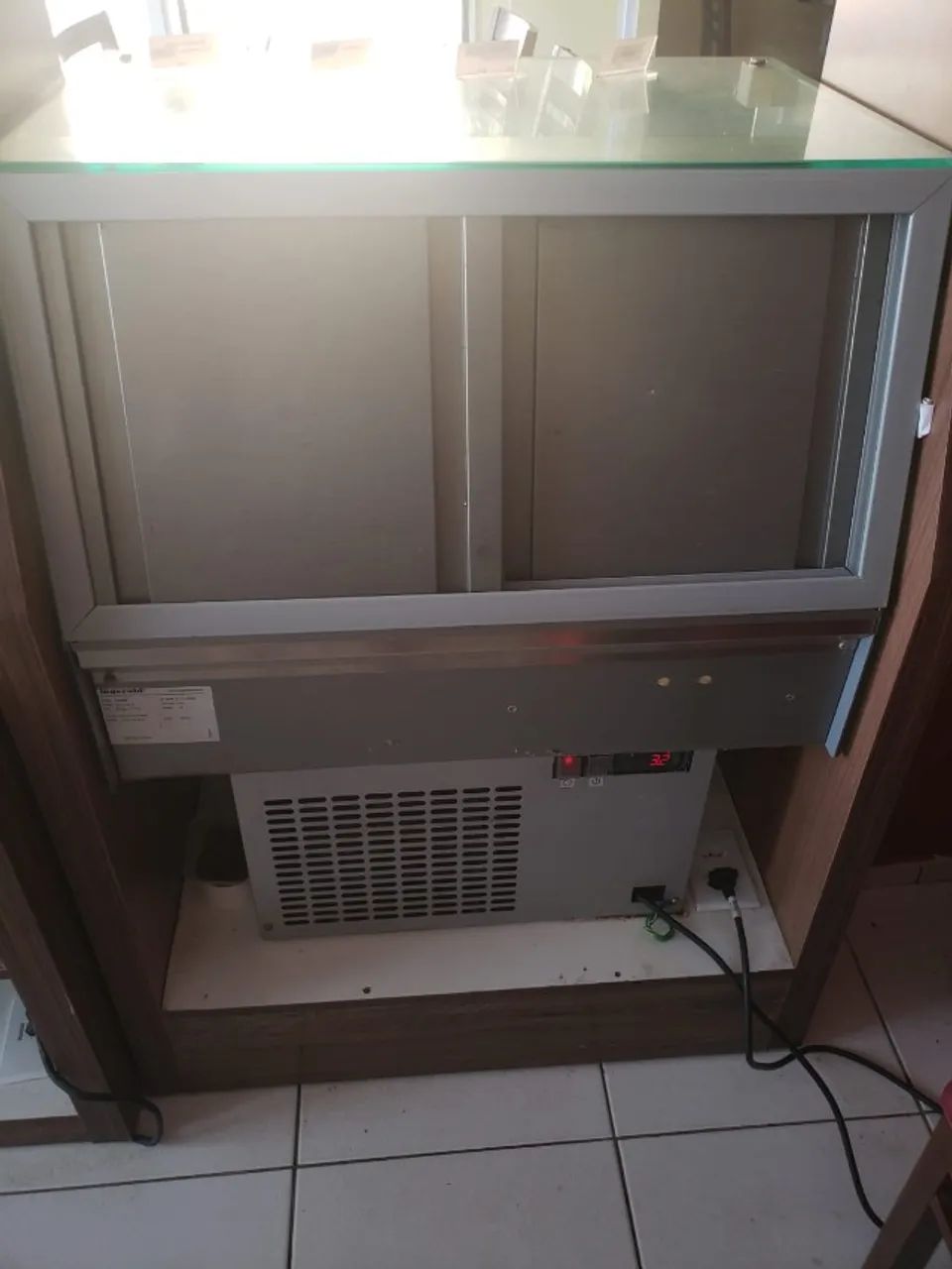 Vitrine Expositora Fria Ingecold - Foto 2