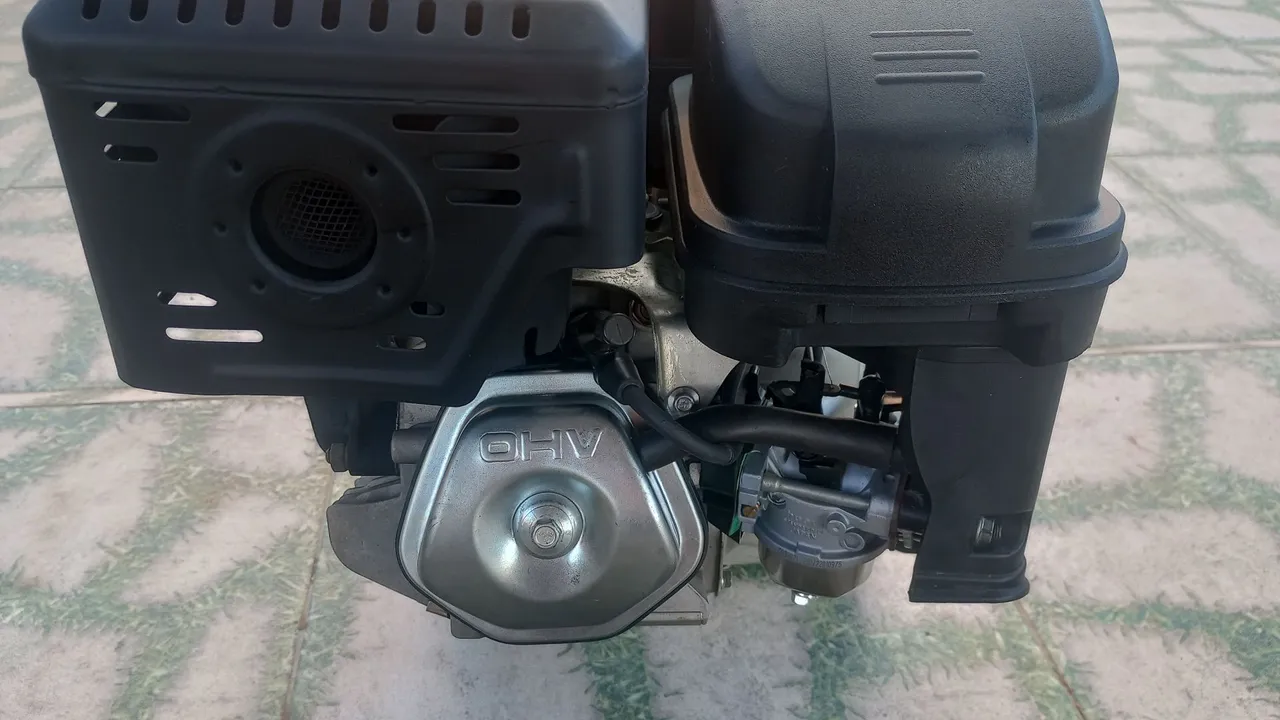 Vendo motor Toyama 15 Hp todo revisado fusionando perfeito só pegar e usar