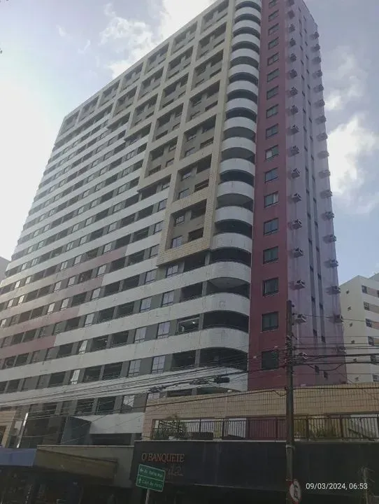 Vende um Flat no Meireles, 100m da Beira Mar, Fortaleza CE