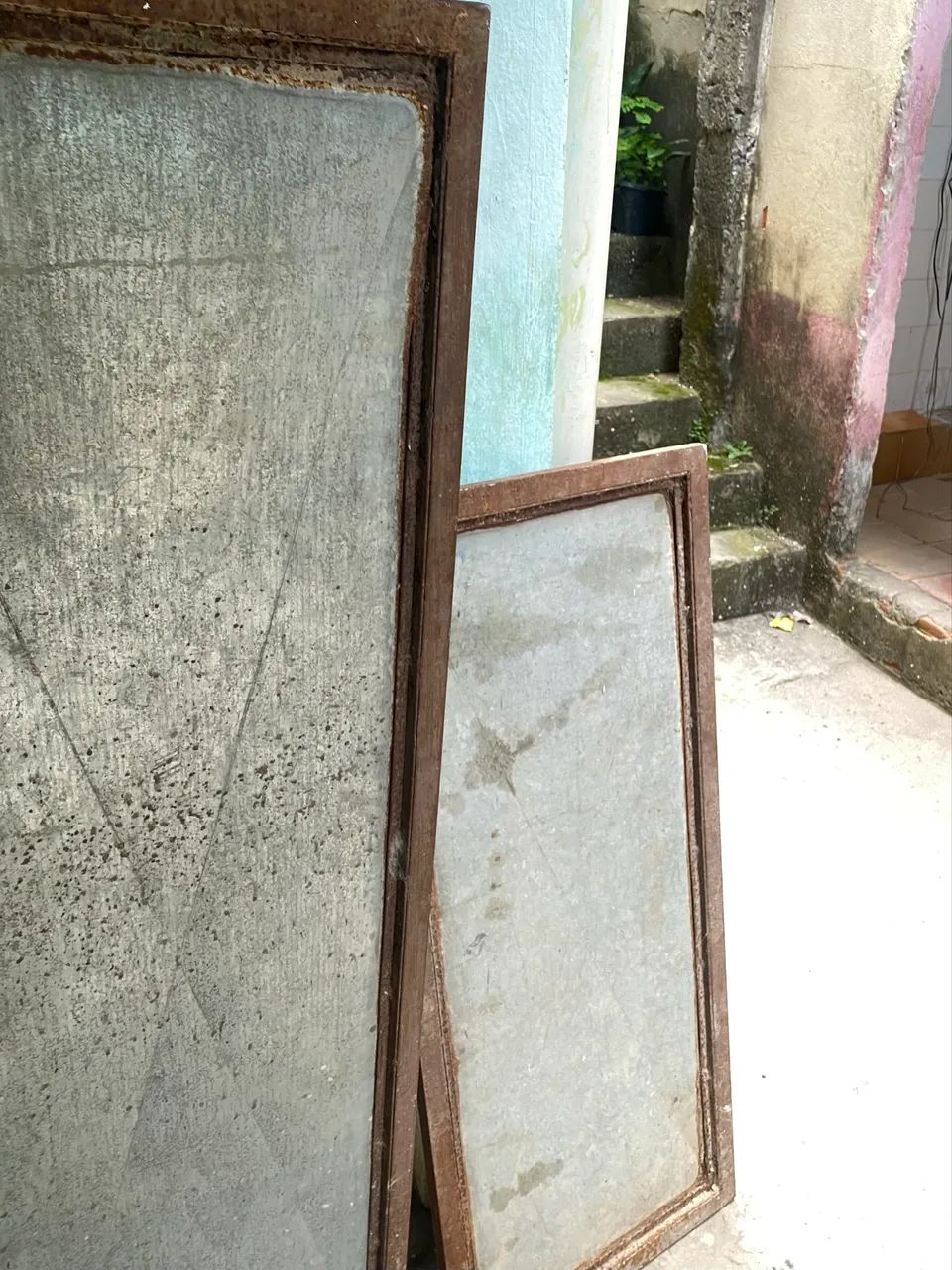 Contenção de chuva a grande 167.00 a menor 1.44 largura 50  - Foto 3