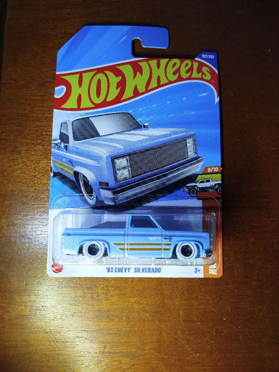 Hot Wheels '83 Chevy Silverado