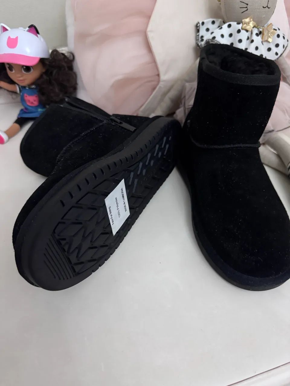 Bota importada da marca UGG - Foto 3