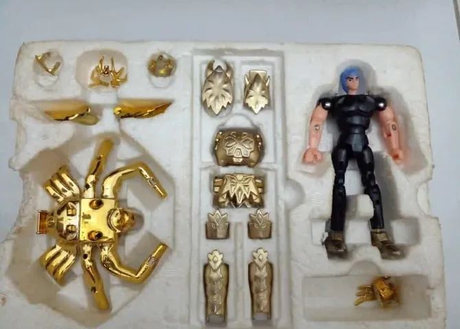 Boneco Cavaleiros do Zodíaco usado Câncer Die Cast, acompanha miniatura cloth - Foto 2