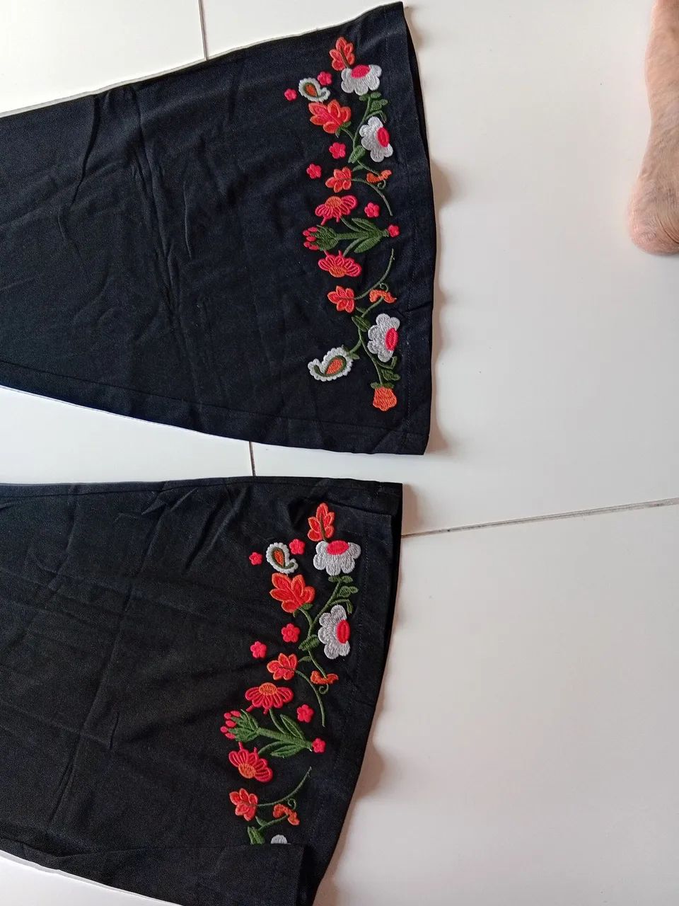 Calça feminina nova tamanho M - Foto 2