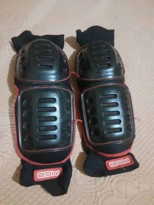 Lote de roupas para trilha - Foto 3