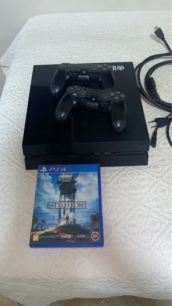 Playstation 4 com 2 Controles e Jogo Star Wars