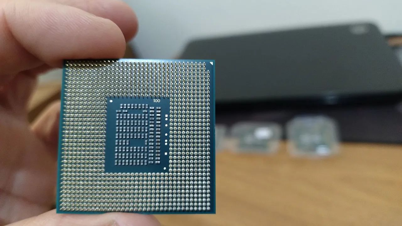 Processador pentium 2020m 2.4 ghz.  - i5 2450m. - i5 2540m  notebook segunda geracao