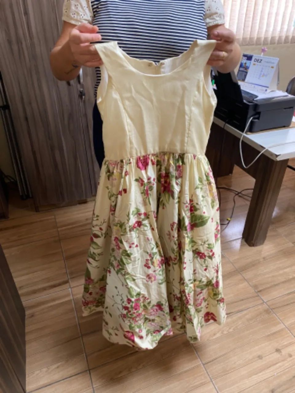 Vestido infantil - tamanho 8