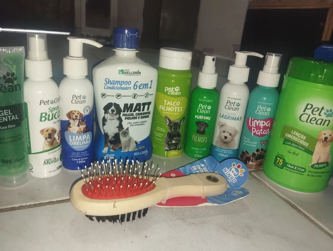 Kit completo de higiene e cuidados para cães e gatos