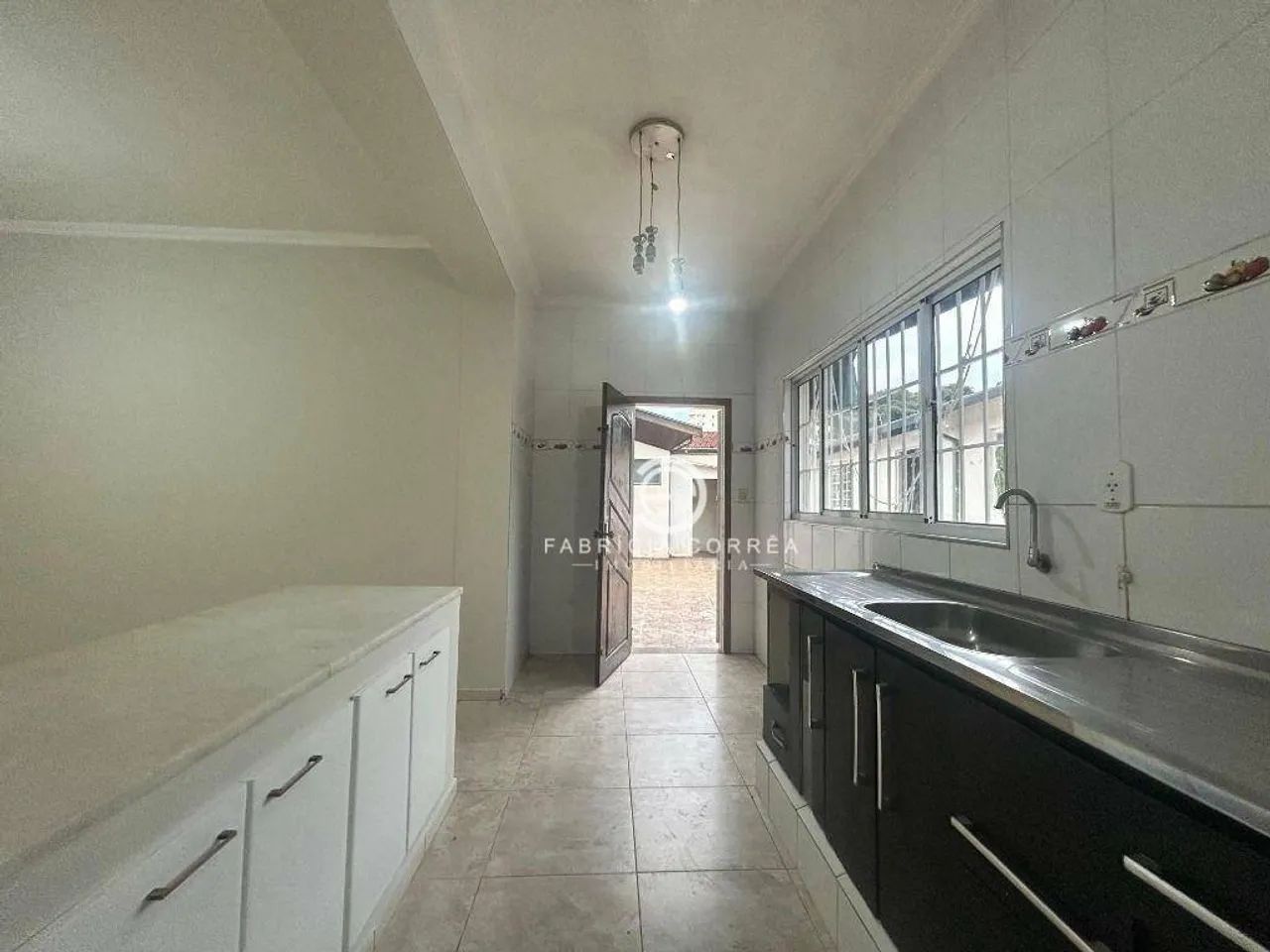 Casa com 3 dormitórios, 200 m² - venda por R$ 580.000,00 ou aluguel por R$ 2.671,00/mês -  - Foto 5
