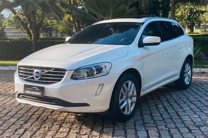 Volvo XC-60 Momentum 2.4 D5 2017 - Versão mais completa - Foto 2
