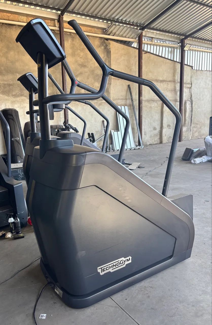Escada TechnoGym Excite - Foto 5