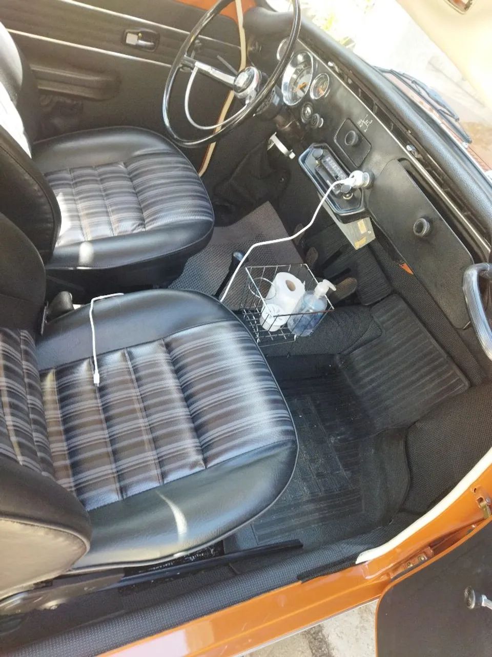 Vw Variant ano 74 - restaurada - motor novo - excelente estado. - Foto 3