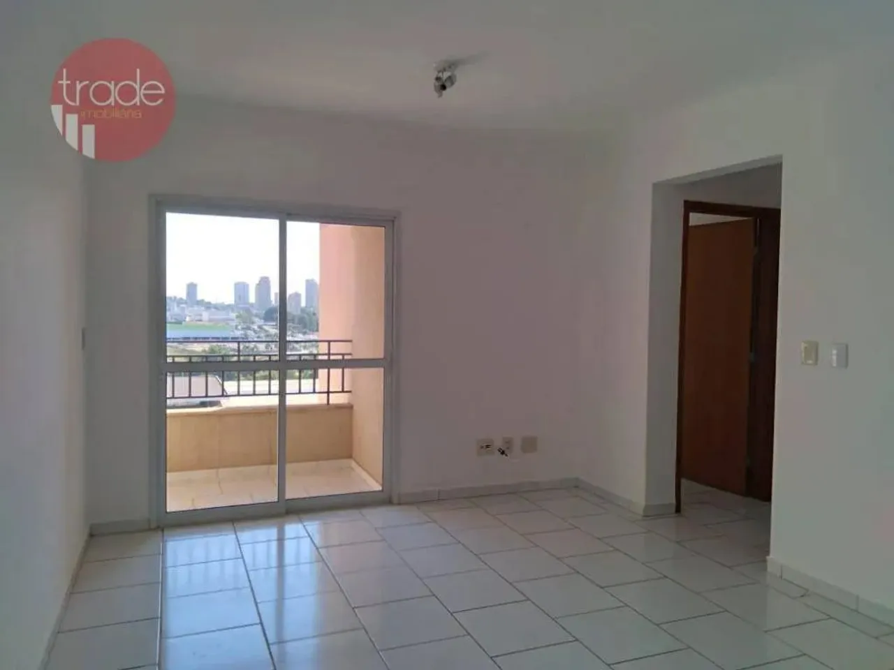 Apartamento para Alugar de 02 Quartos no Bairro Nova Aliança em Ribeirão Preto com Sacada.