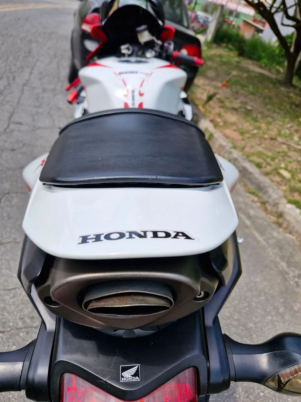 Vendo CBR RR 600 Impecável  - Foto 7