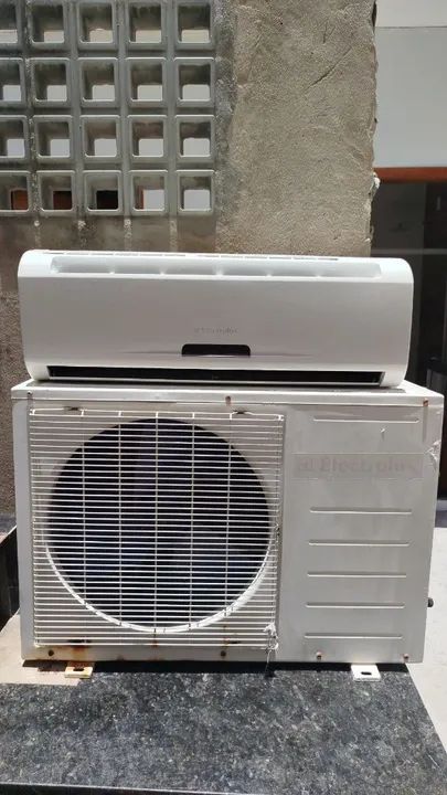 Ar-condicionado Split Eletrolux 9.000btus - Foto 2