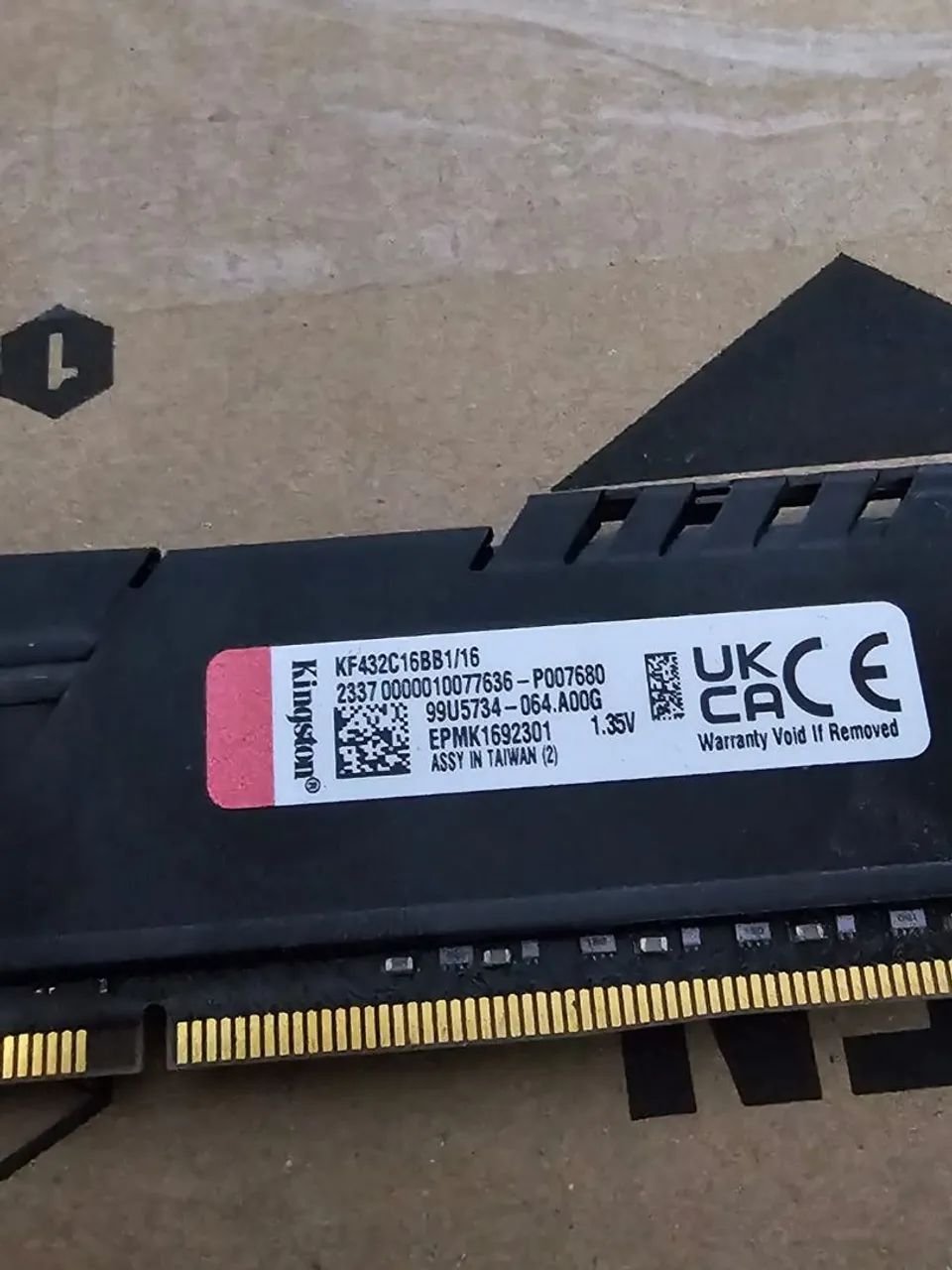 Kingston fury beast, 16gb, 3200mhz, DDR464396502379523121