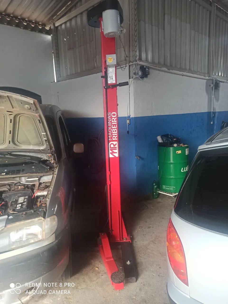 Elevador automotivo 2500 Ton 220 V - Foto 2