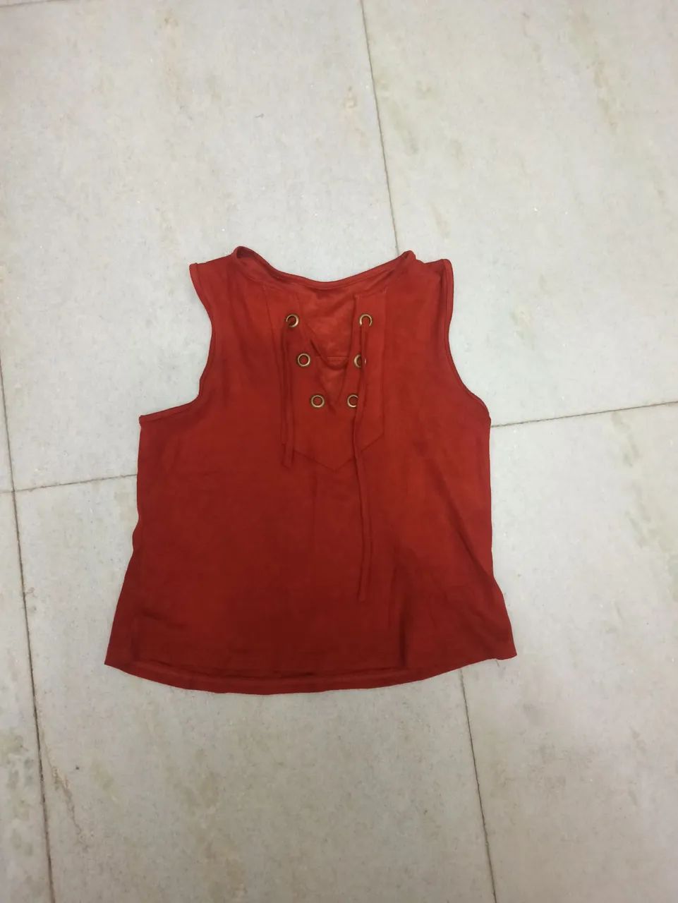 Blusa veludo cor terracota tamanho M
