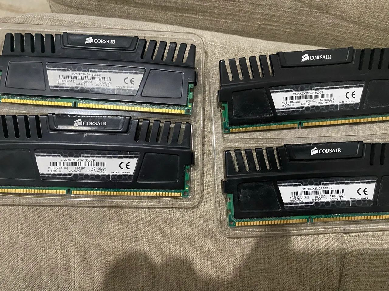 Memória ddr3 corsair64842050599041121