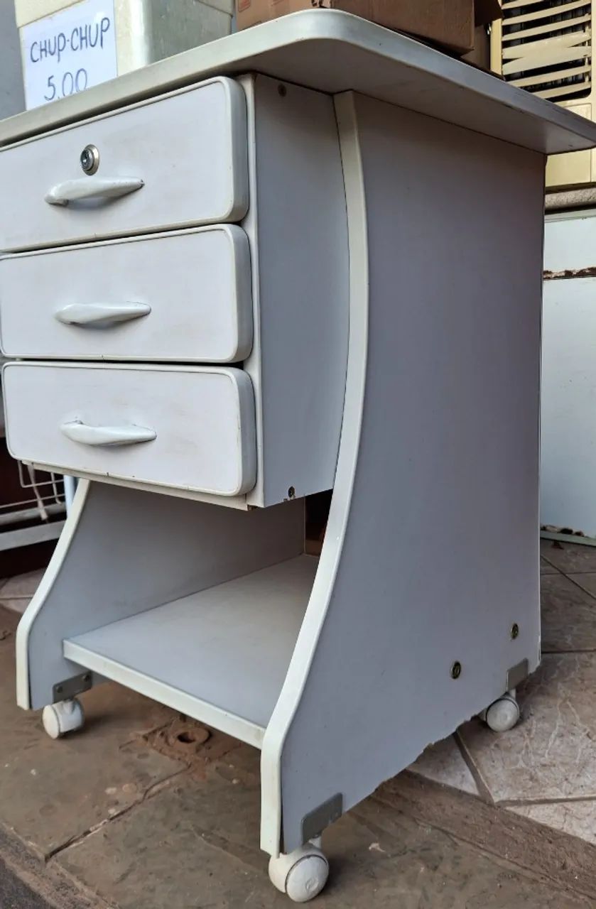 Mesa Auxiliar com Rodinhas 3 Gavetas e Nicho Inferior - Foto 2