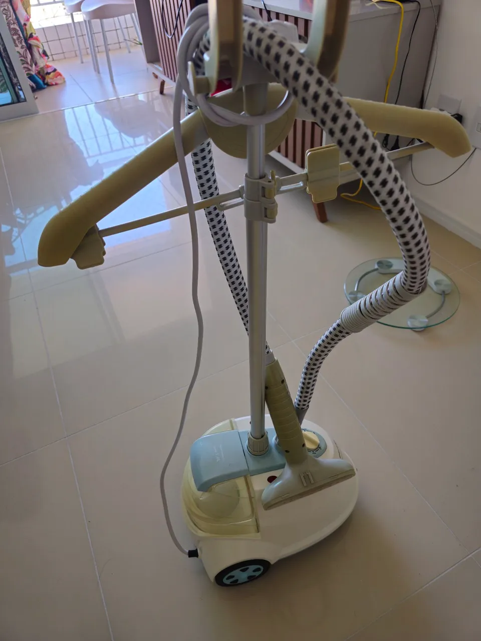 Vaporizador de Roupas Portátil - Praticidade e Eficiência