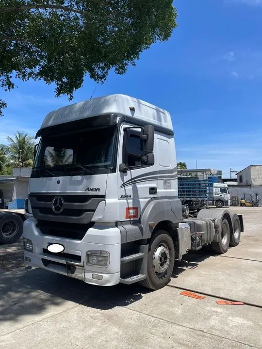 MERCEDES BENZ - AXOR 2544s 6X2 ANO 2019 - Foto 13