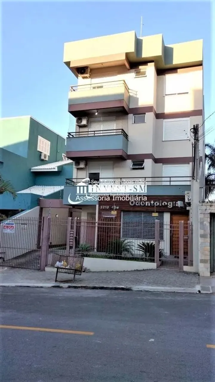 Apt 2 quartos(1suíte), elevador, garagem, próximo a sede central do Clube Dores