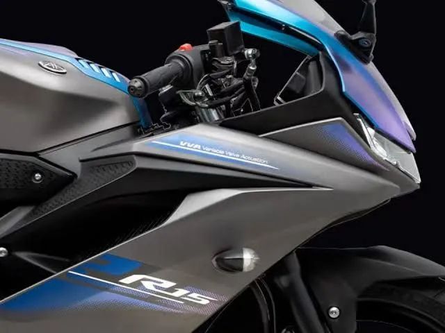 Yamaha R15 camaleão 2025. Não aceito trocas, parcelamentos ou mexer no valor - Foto 3