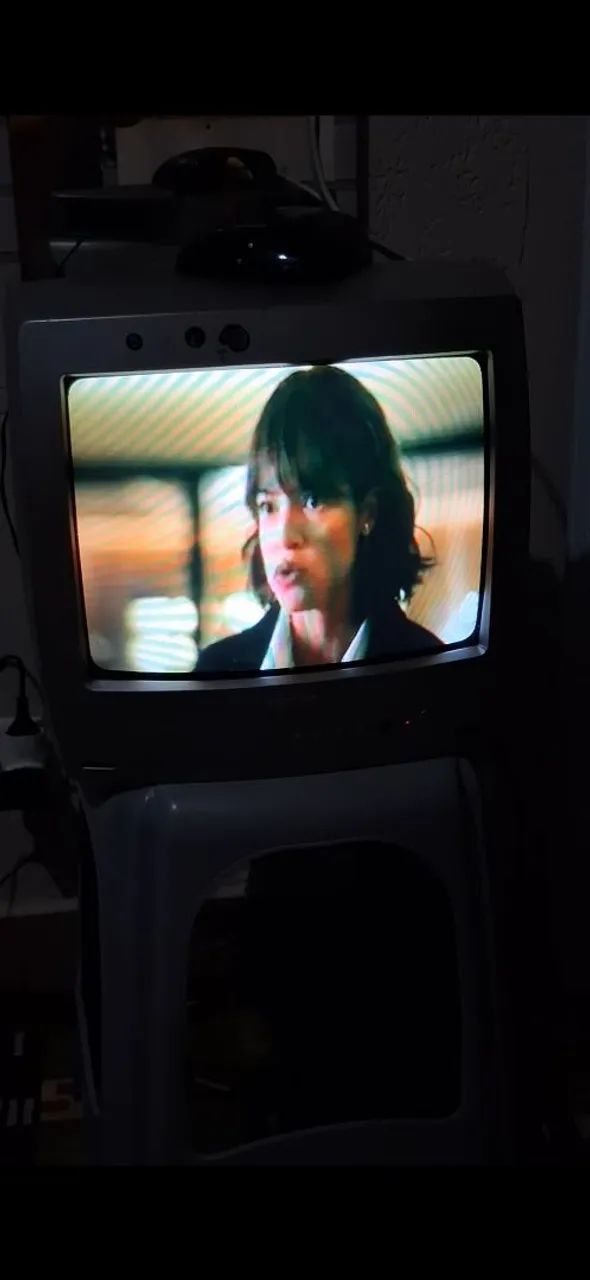 Tv Philips 20 polegadas com controle  - Foto 3