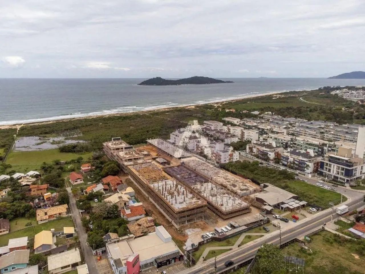 Melhor Condomínio Clube Pé na Areia Campeche. - Foto 2