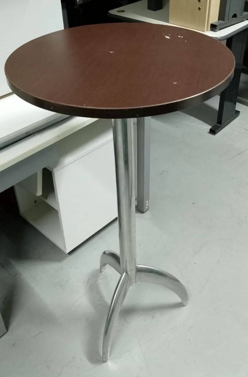 Mesa Bistrô Com Pé Cromado Para Escritório 