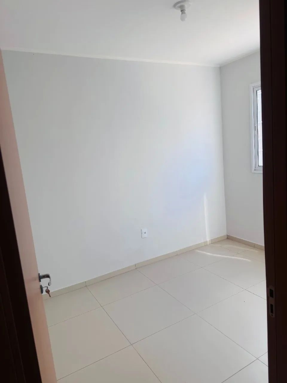 ALUGA-SE APARTAMENTO - Foto 4
