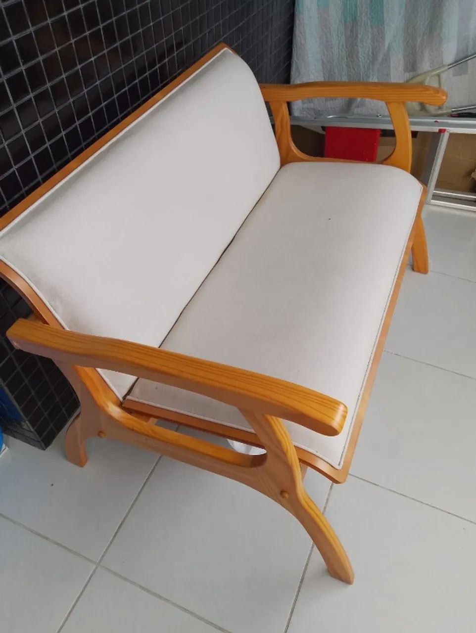 Lover's Armchair418478288903219205