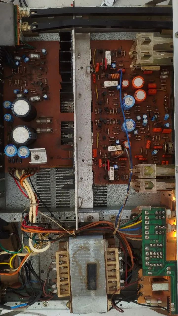 Amplificador Gradiente 126 em perfeito estado  - Foto 3