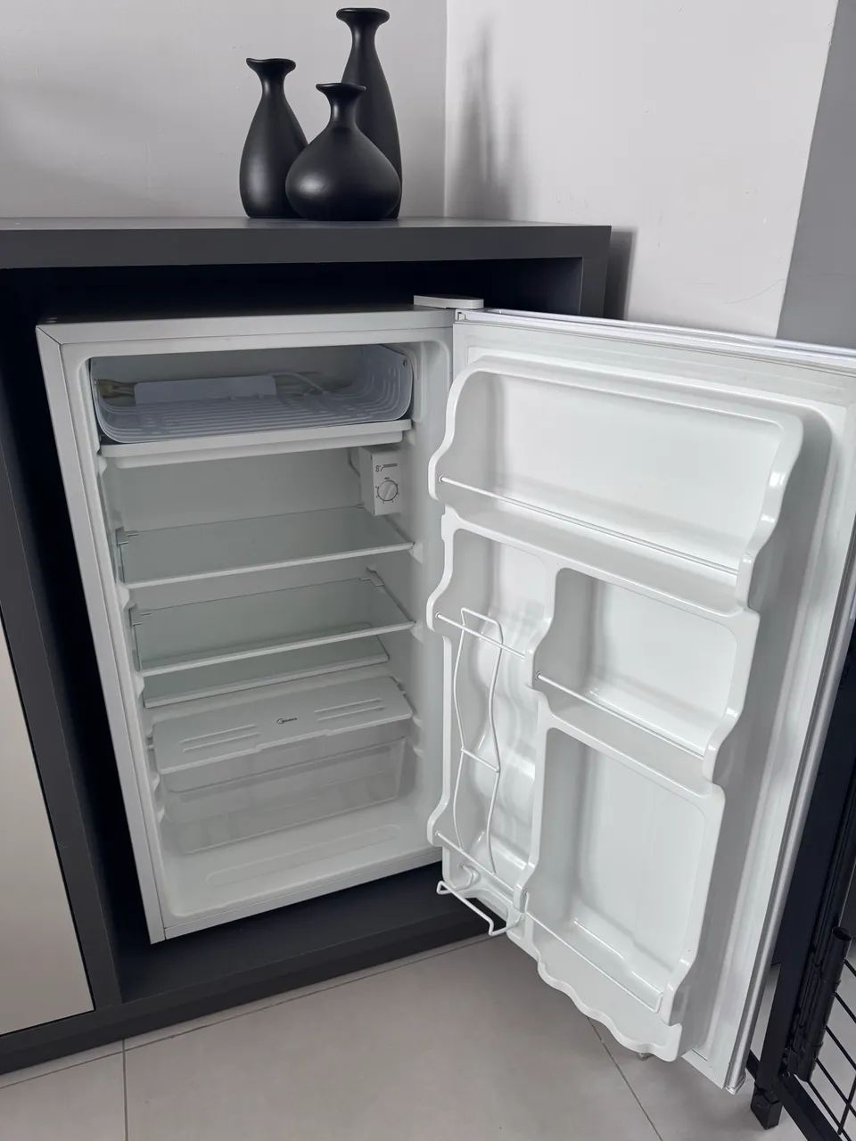 Frigobar 120 litros - Midea - Foto 2