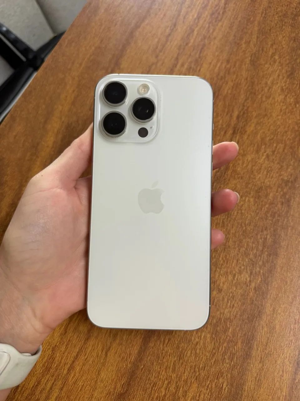 IPHONE 15 PRO MAX 1TB - Foto 5