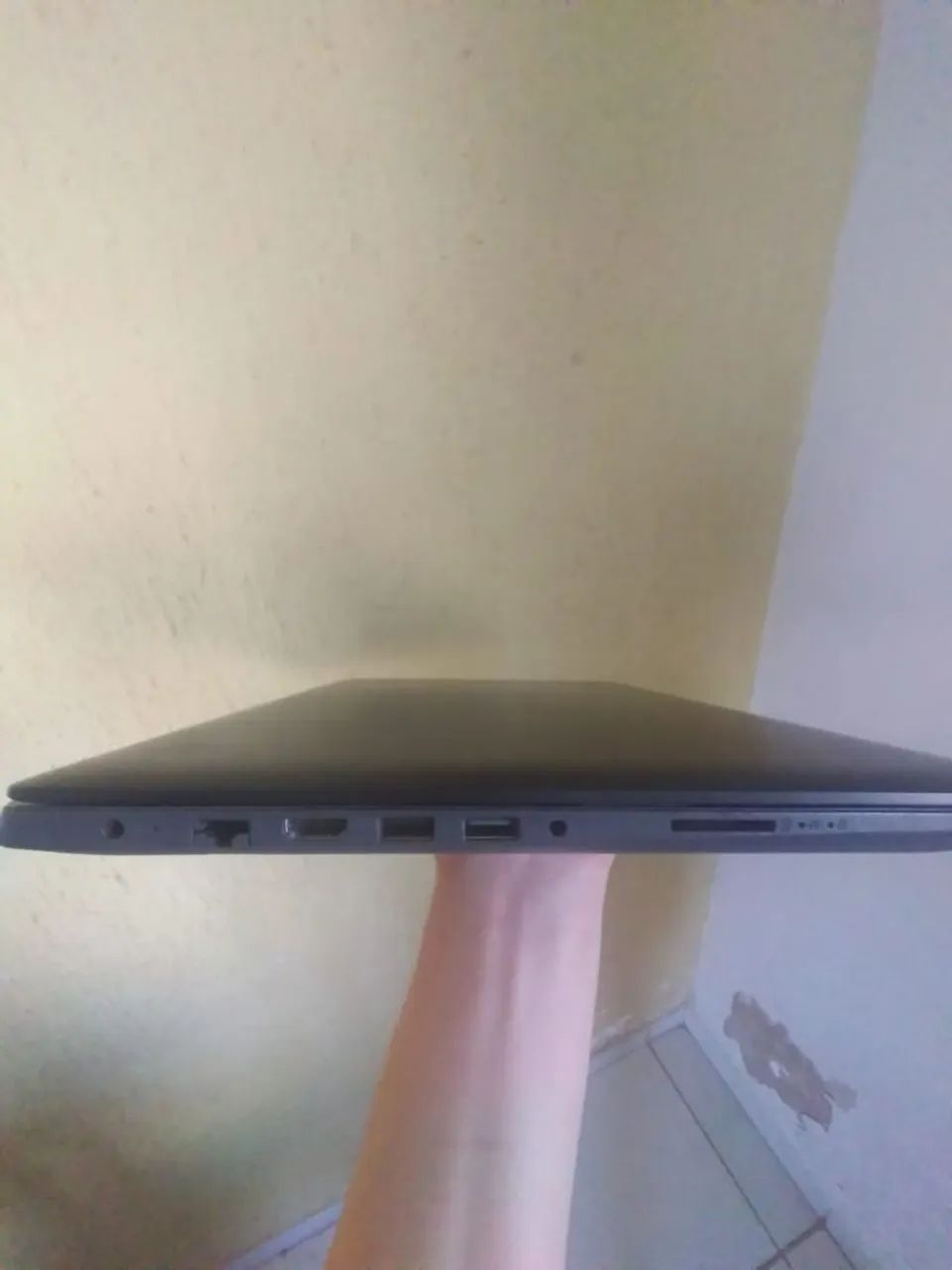 Notebook Lenovo, completo já vem com mause teclado o hub e o carregador - Foto 2