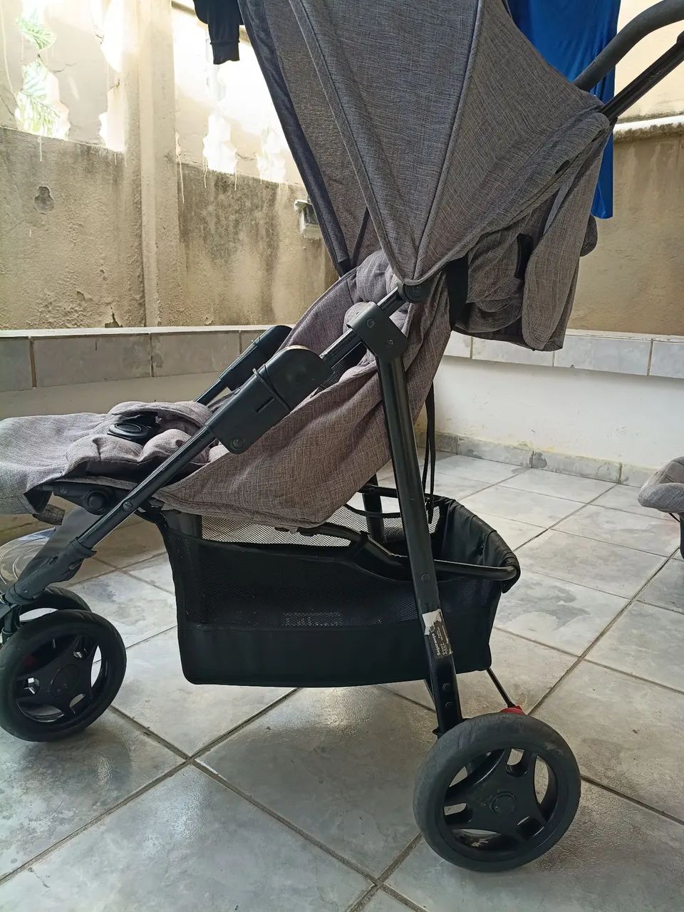 Carinho com bebê conforto  - Foto 2