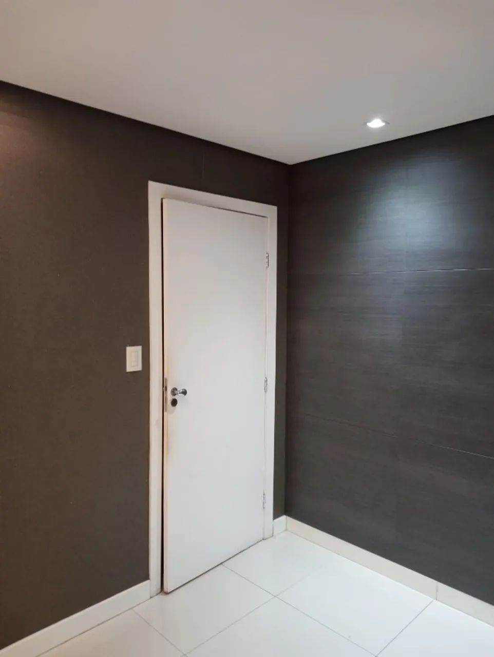 Alugo sala mobiliada, com ar condicionadono.  - Foto 4