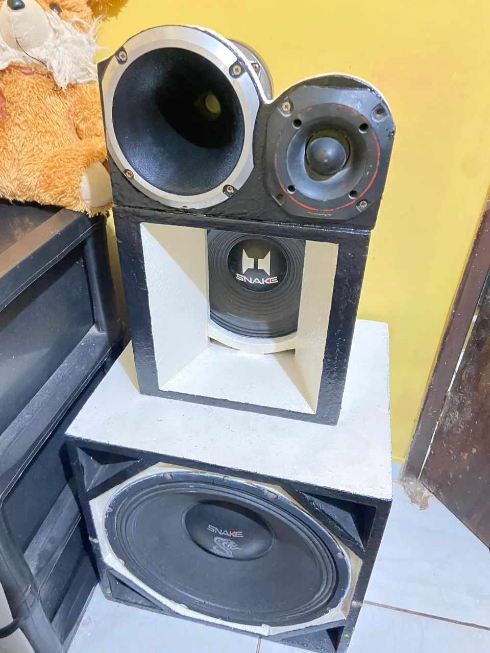 VENDO OU TROCO CAIXA TRIO - Foto 2