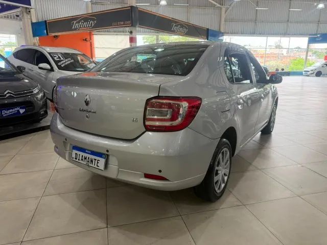 Renault Logan Expression Hi-flex 1.6 8V 4P 2014 - Foto 4