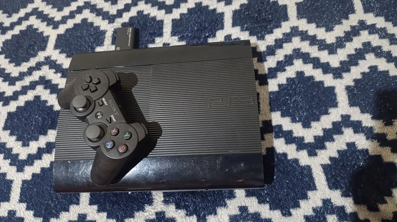 PS3 bloqueado , com adaptador HDMI 