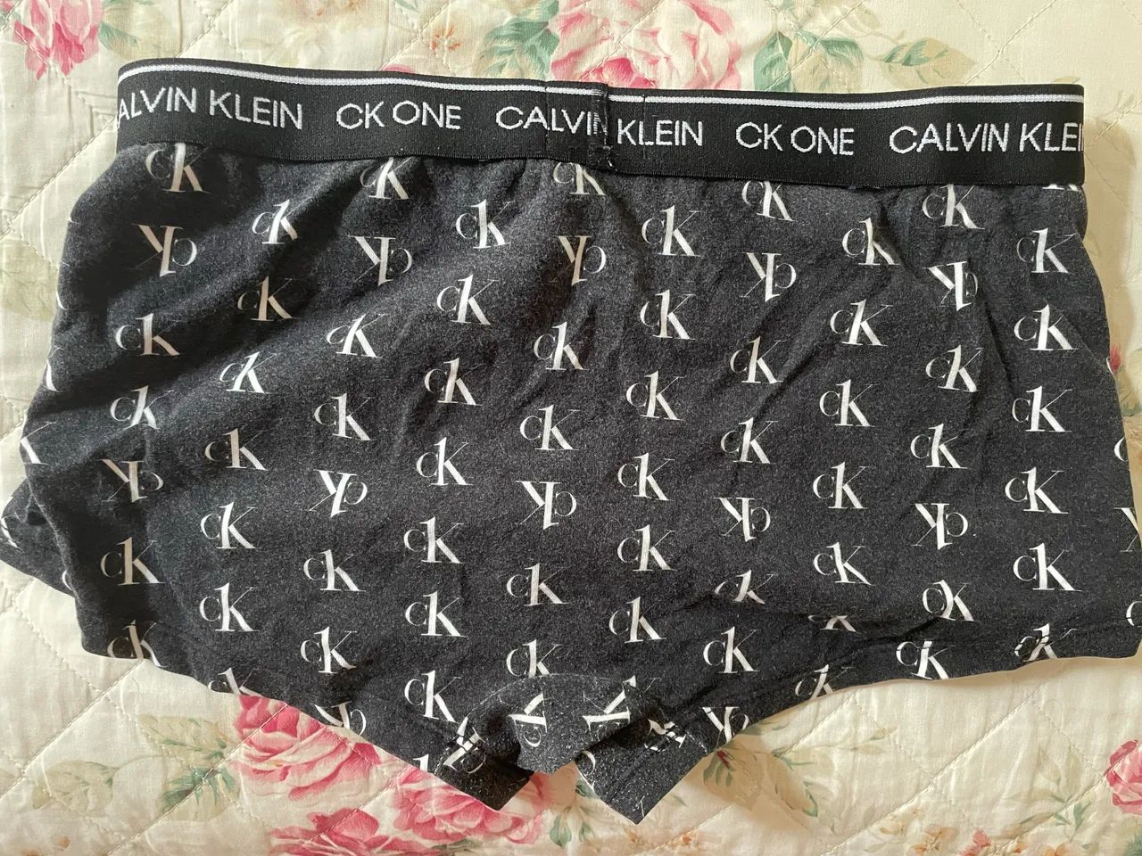 Cueca Calvin Klein edição limitada  - Foto 2