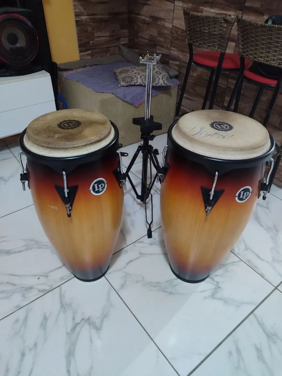 Vendo par de congas Lp com BEGS 3500 sem BEGS 2800 - Foto 3