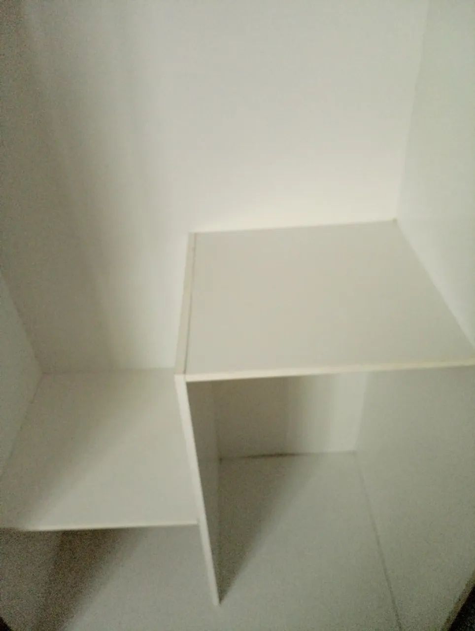 Guarda-roupa branco 1.78X1.80X0,61 - Foto 5