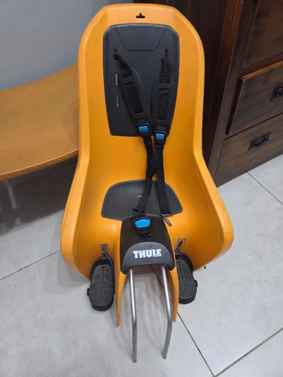 Cadeirinha infantil Thule RideAlong para bicicleta, original, resistente e confortável.